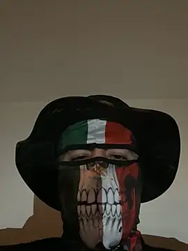 Snapshot of Gango_777 chatting on 02-08-25, 02:15 Gango 777 online show from 02-08-25, 02:15