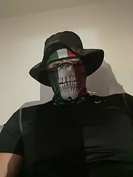 Snapshot of Gango_777 chatting on 02-17-25, 09:08 Gango 777 online show from 02-17-25, 09:08