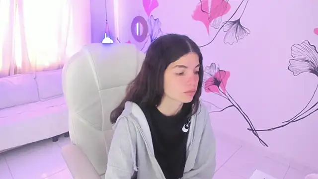 Snapshot of Isabela_Fiorelli chatting on 03-03-25, 12:27 Isabela Fiorelli online show from 03-03-25, 12:27