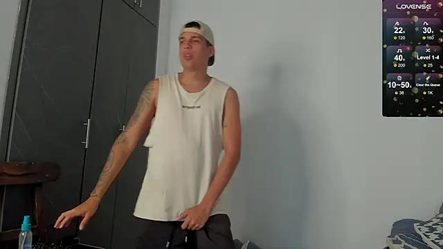 hugosan12 online show from 03-11-25, 09:04