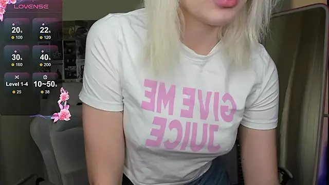 EvelinaLuu online show from 02-26-26, 12:04