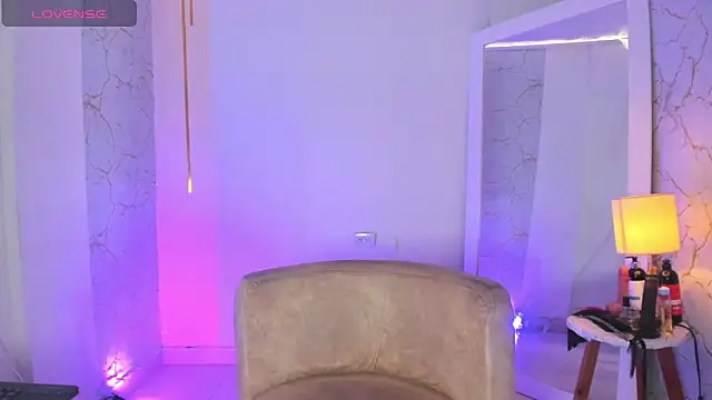 Emylyjonhs online show from 04-16-26, 09:26