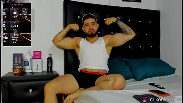 mikeblaree online show from 04-10-26, 07:51