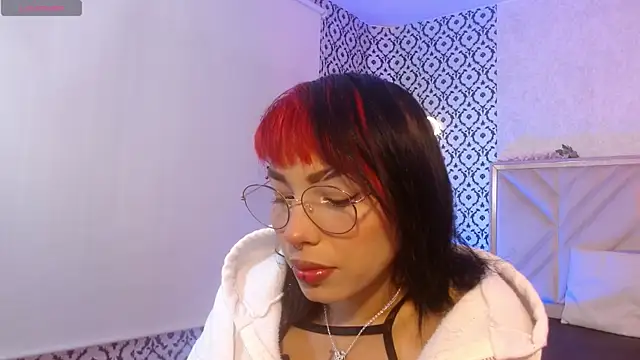 Issa tay1 online show from 05-29-26, 03:15