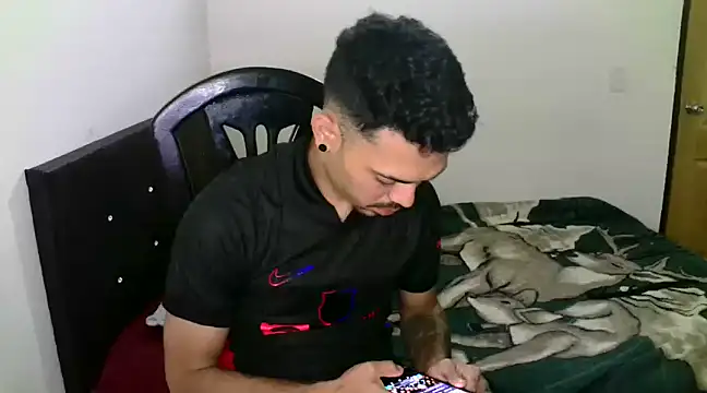 chocolatino16 online show from 03-06-25, 04:52