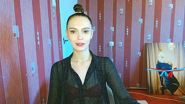 Lady Sunshine  online show from 10-30-25, 07:43