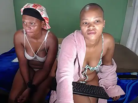 PrettyNyashX online show from 04-15-26, 08:21