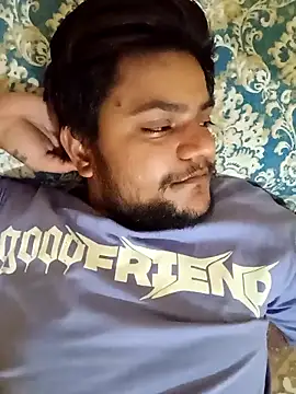 Snapshot of ThrillerBoydsak chatting on 03-15-25, 08:37 ThrillerBoydsak online show from 03-15-25, 08:37