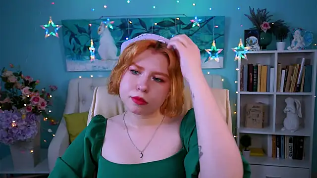 MitsukiMun online show from 02-17-25, 12:16