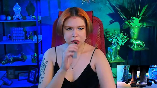 MitsukiMun online show from 03-15-25, 10:33