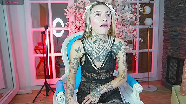 miss   angel online show from 04-14-26, 11:16