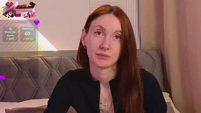 Snapshot of JoYung chatting on 02-22-25, 04:18 JoYung online show from 02-22-25, 04:18