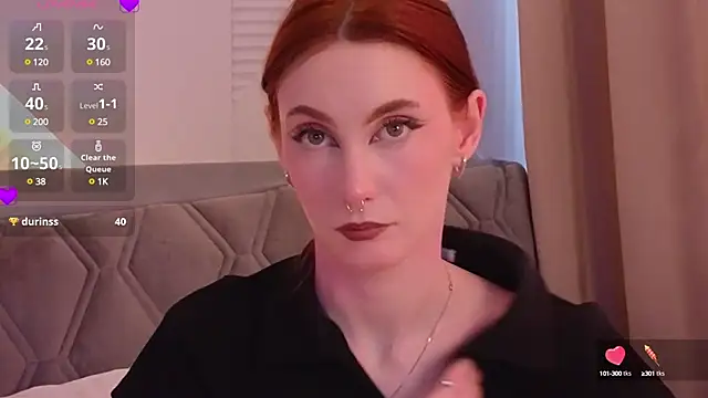 Snapshot of JoYung chatting on 03-06-25, 07:47 JoYung online show from 03-06-25, 07:47