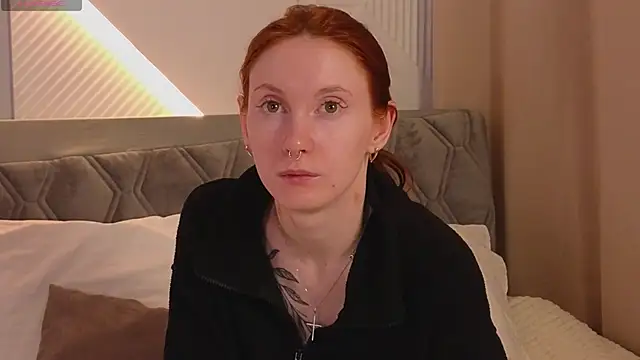 Snapshot of JoYung chatting on 03-07-25, 04:13 JoYung online show from 03-07-25, 04:13