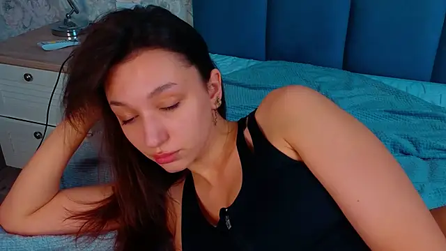 ColleenCox online show from 03-02-25, 08:18