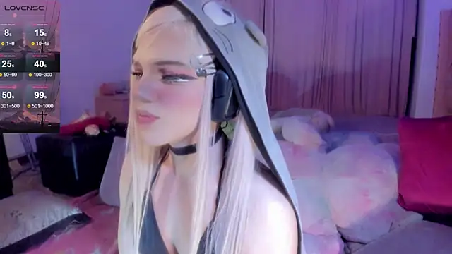 Angelica Reborn online show from 12-15-25, 01:54