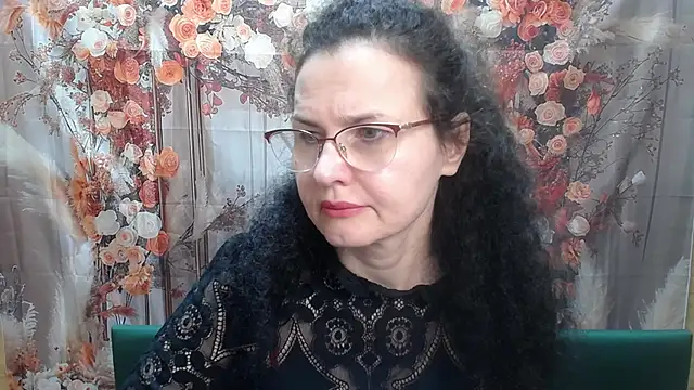 Snapshot of Miroslava_Happi chatting on 05-14-26, 05:58 Miroslava Happi online show from 05-14-26, 05:58