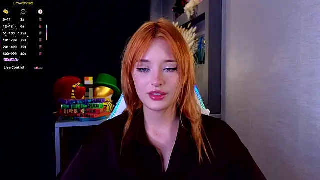 Hisoka akerley online show from 10-11-25, 05:44