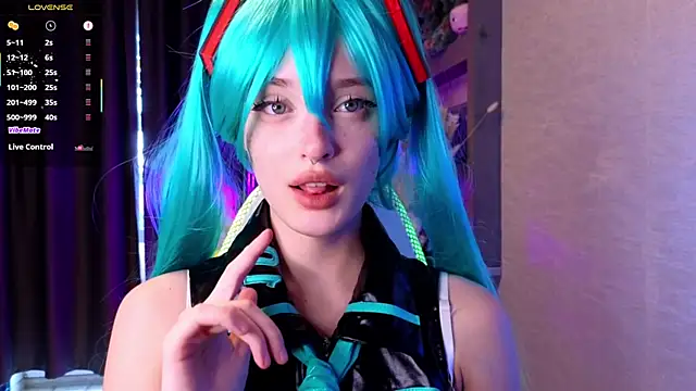 Hisoka akerley online show from 05-30-26, 03:58