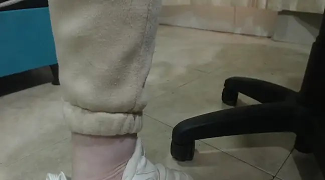 PerlaMature online show from 02-13-25, 04:07