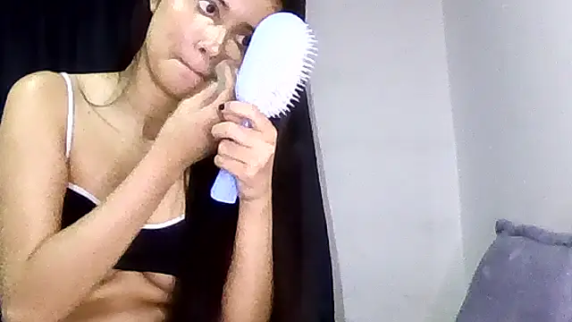CHLOE ISABELL online show from 04-23-26, 11:29