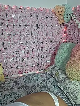 Lynda Bonnie online show from 02-05-26, 02:00