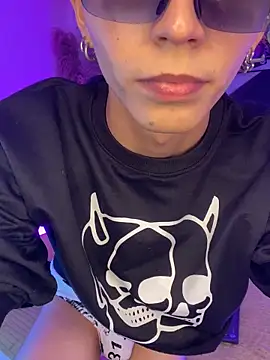 MaikyCooper online show from 10-30-25, 12:34