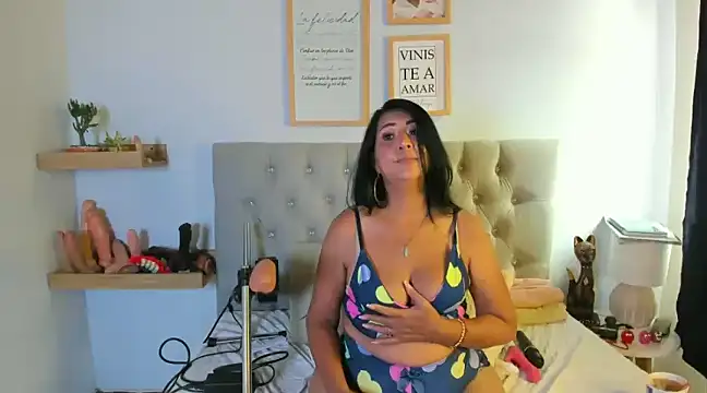 Jackiehmilf52 online show from 03-08-25, 01:14