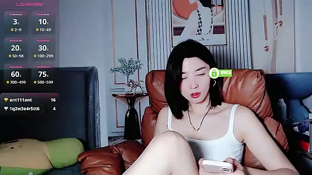 Tangtang-baby online show from 03-13-25, 01:40