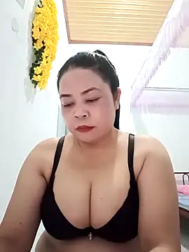 Snapshot of Baby-bigtits2024 chatting on 02-08-25, 12:50 Baby-bigtits2024 online show from 02-08-25, 12:50