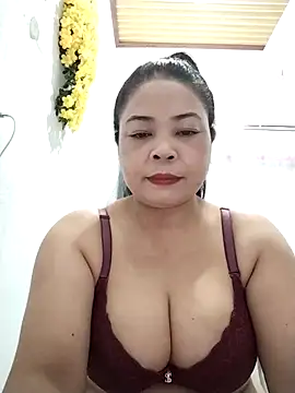 Snapshot of Baby-bigtits2024 chatting on 03-04-25, 12:55 Baby-bigtits2024 online show from 03-04-25, 12:55