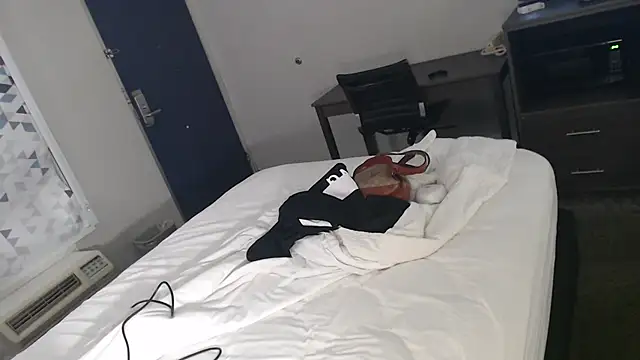 Snapshot of cassieeangelbby chatting on 11-29-25, 07:22 cassieeangelbby online show from 11-29-25, 07:22