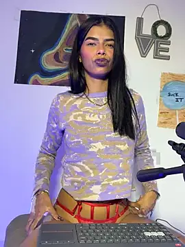 gothwhore77 online show from 03-01-25, 12:39