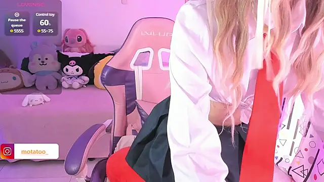 Snapshot of sussanx chatting on 02-10-25, 09:36 sussanx online show from 02-10-25, 09:36