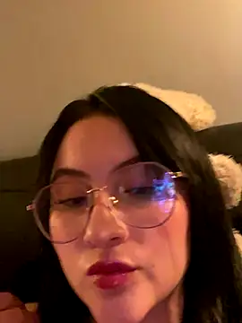 ValentinaOrtiz3 online show from 09-09-25, 01:49