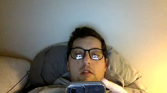 Snapshot of Milflover96 chatting on 02-14-25, 04:47 Milflover96 online show from 02-14-25, 04:47
