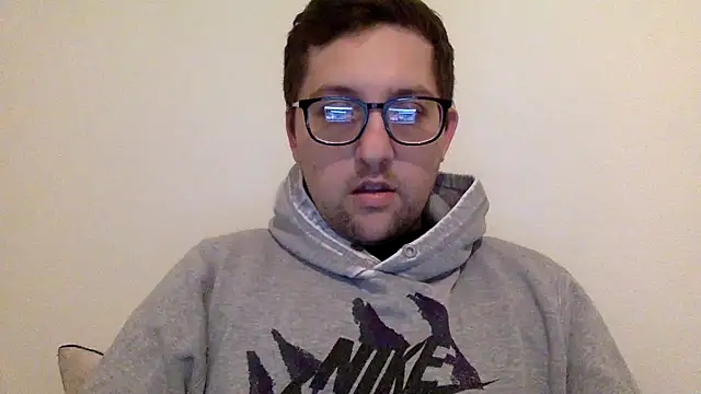 Snapshot of Milflover96 chatting on 02-14-25, 10:47 Milflover96 online show from 02-14-25, 10:47