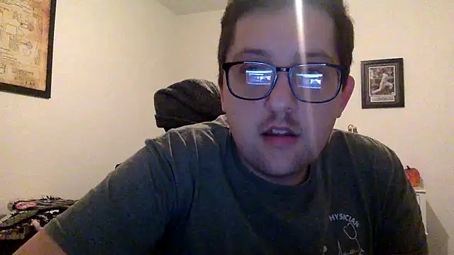 Snapshot of Milflover96 chatting on 02-17-25, 03:04 Milflover96 online show from 02-17-25, 03:04