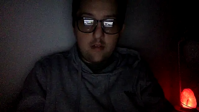 Snapshot of Milflover96 chatting on 02-17-25, 06:09 Milflover96 online show from 02-17-25, 06:09