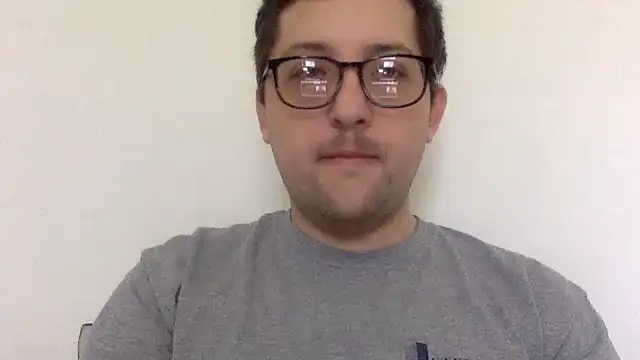 Snapshot of Milflover96 chatting on 02-17-25, 06:37 Milflover96 online show from 02-17-25, 06:37