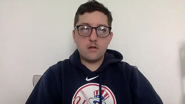 Snapshot of Milflover96 chatting on 02-18-25, 08:03 Milflover96 online show from 02-18-25, 08:03