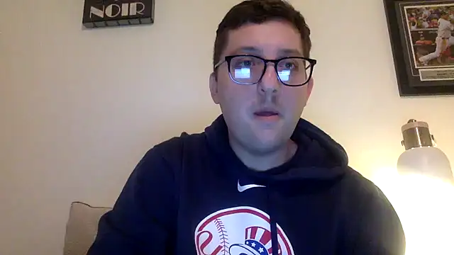 Snapshot of Milflover96 chatting on 02-19-25, 12:14 Milflover96 online show from 02-19-25, 12:14