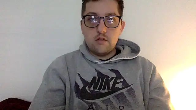 Snapshot of Milflover96 chatting on 02-20-25, 10:15 Milflover96 online show from 02-20-25, 10:15