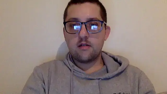 Snapshot of Milflover96 chatting on 02-22-25, 03:23 Milflover96 online show from 02-22-25, 03:23
