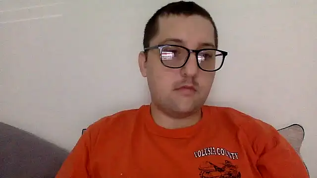 Snapshot of Milflover96 chatting on 02-23-25, 03:40 Milflover96 online show from 02-23-25, 03:40