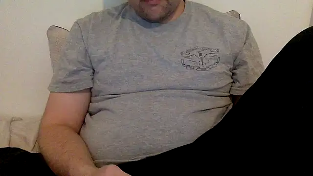 Snapshot of Milflover96 chatting on 02-24-25, 06:58 Milflover96 online show from 02-24-25, 06:58