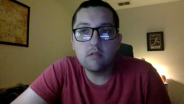 Snapshot of Milflover96 chatting on 03-06-25, 12:00 Milflover96 online show from 03-06-25, 12:00