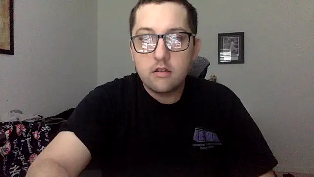 Snapshot of Milflover96 chatting on 03-11-25, 02:29 Milflover96 online show from 03-11-25, 02:29