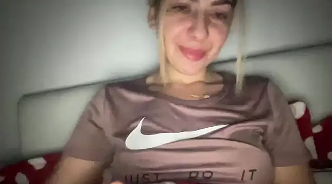 sarrah rossy online show from 02-16-25, 01:03