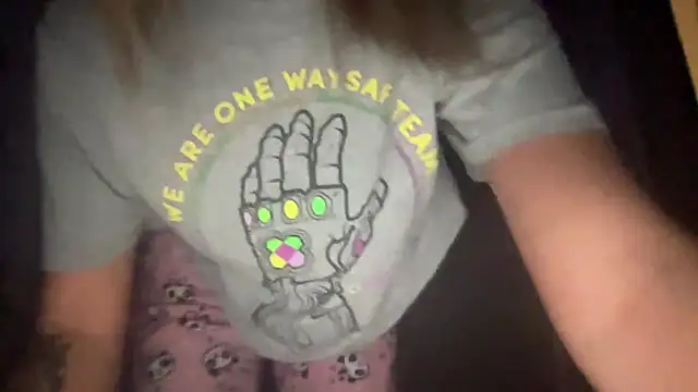 sarrah rossy online show from 11-05-25, 09:48